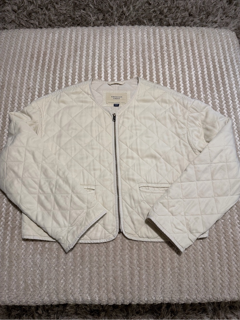 American Eagle Outfitters Quilted Cream Zip Jacket